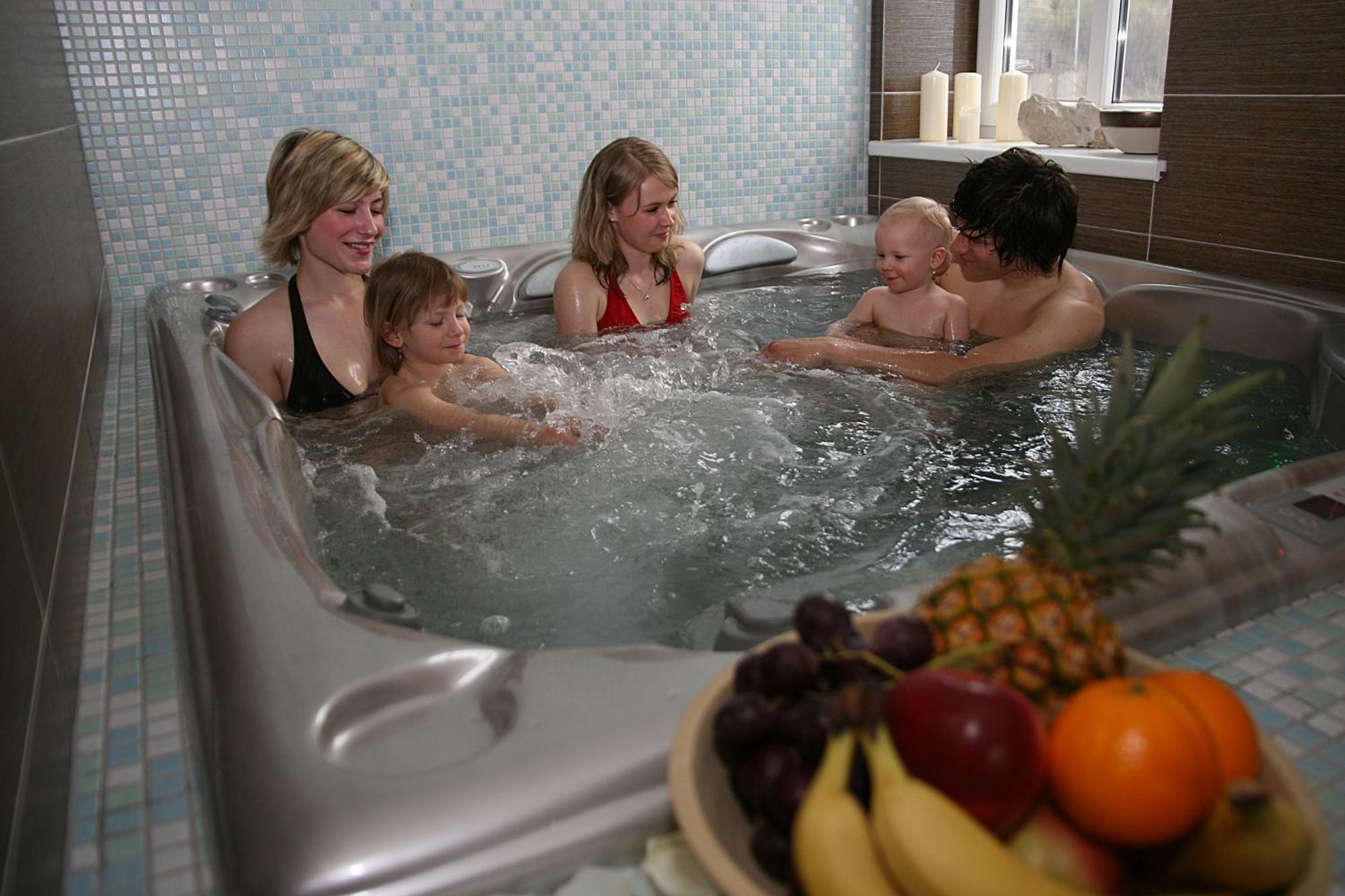 Penzion a relax centrum Andělka Hanusovice Bagian luar foto